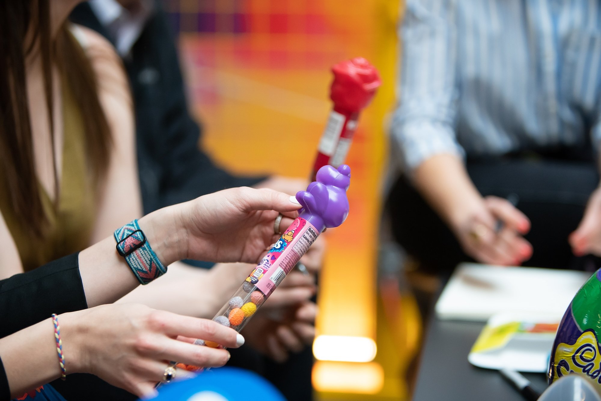 Innovative seasonal packaging for candy cane tubes